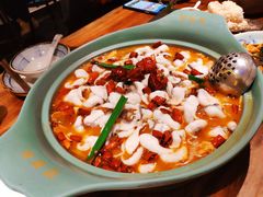 酸菜鱼-周渝食惦·酸菜鱼精致川菜(横岗店)