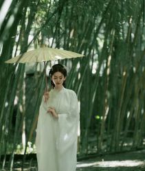 点击看大图 -美云庭古装·格格服汉服·京城旅拍(北京店)