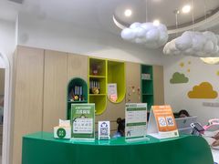 -菲越企鹅眼科(龙湖天街店)