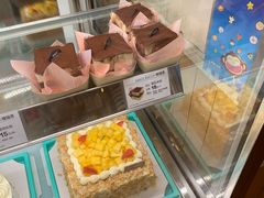 -格瑞思动物奶油生日蛋糕(园区永旺店)