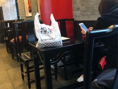 -星巴克(南宁民歌湖店)