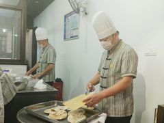 -桥里桥烧饼铺