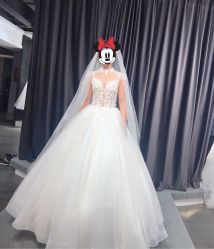 点击看大图 -艾米丽婚纱礼服