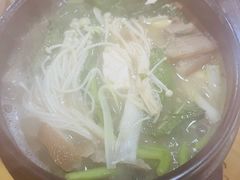 -故乡家韩国料理(丹东街店)