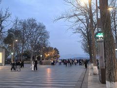 -杭州湖滨银泰in77