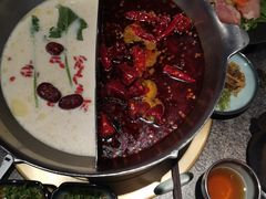 -湊湊火锅·茶憩(新中关购物中心店)