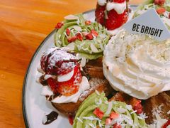 圣诞花环华夫饼-BE BRIGHT KITCHEN(正佳广场店)