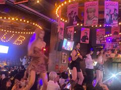 -HIB HUB公社(解放西路店)