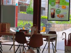 大堂-Tims天好咖啡(华侨城步行街店)