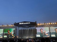 -东港音乐喷泉广场