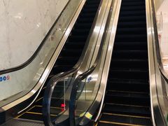 -上海宝华万豪酒店