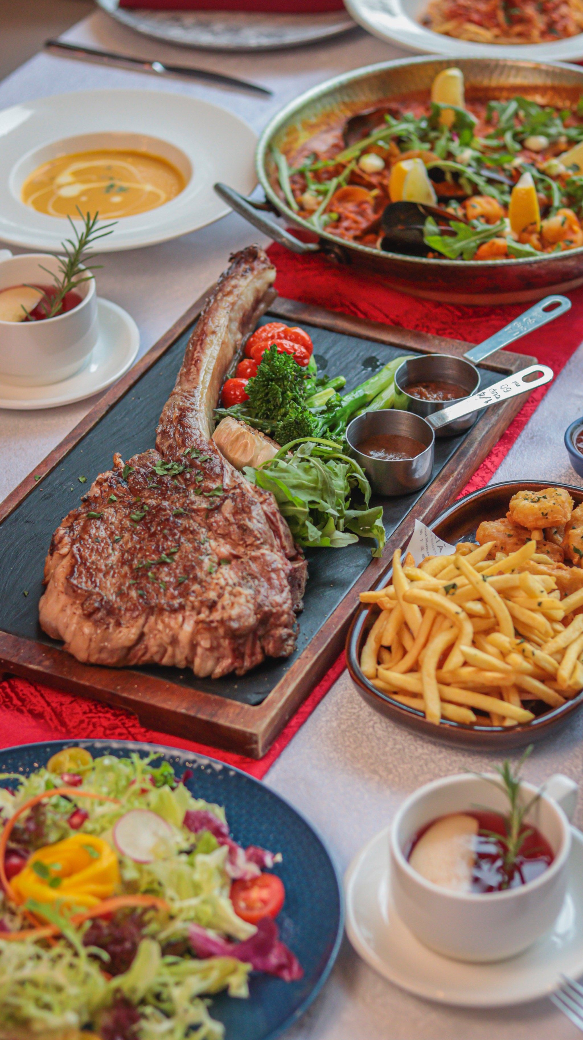 🥩🥩奥利瓦西班牙餐厅战斧牛排套餐