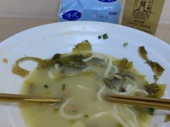 -面道赞宁海海鲜面(迎凤街店)