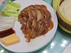-六和聚传统烤鸭.天津菜(和平店)