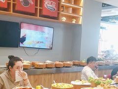 -龍歌自助小火锅(市南金茂湾店)