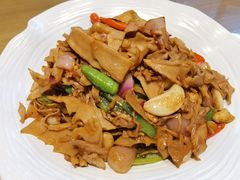 -山楂树融合菜餐厅