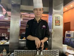 -利昂法式铁板主题餐厅(新奥购物中心店)