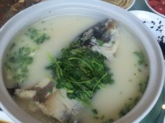 -天乐农家鱼头王(天目湖店)
