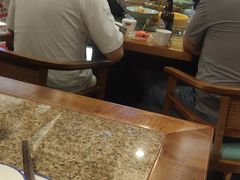 大堂-好灶头妈妈菜·千岛湖柴火鱼餐厅(桐庐店)