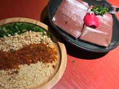 谭公鸭血-谭鸭血老火锅(龙湖宝山天街店)
