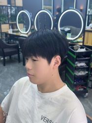 -藤野造型烫染·漂发