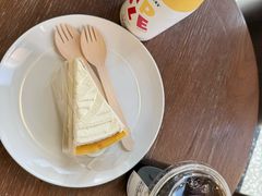 -星巴克臻选(上海虹桥新天地三店)