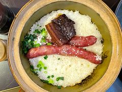 原件腊肉腊肠煲仔饭-红星光发煲仔饭(文海店)
