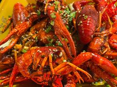 老武汉油焖大虾-霄汉牛三鲜湖北砂锅菜(万松园2店)