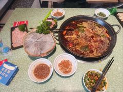 -憨铁匠老火锅(龙岗万科里店)