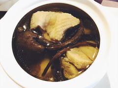 茶树菇老鸡汤-邓丽君音乐主题餐厅