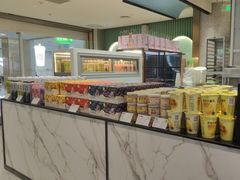 -奈雪的茶(亨特国际广场店)