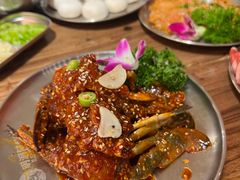 -明洞阿姨·韩式酱蟹烤肉·创意料理(三元桥店)