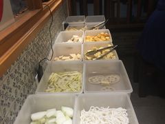 自助火锅菜-一两饭川味素食餐厅
