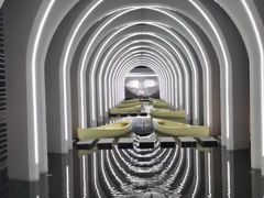 -涨巢·潮玩水疗局