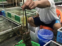 -拉威海鲜市场