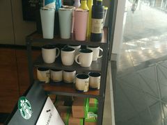 -星巴克(香港国际机场44号闸店)