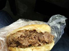-老西关黄老太牛肉烧饼