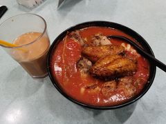 番茄浓汤鸡翅猪扒通粉-华嫂冰室(尖沙咀店)