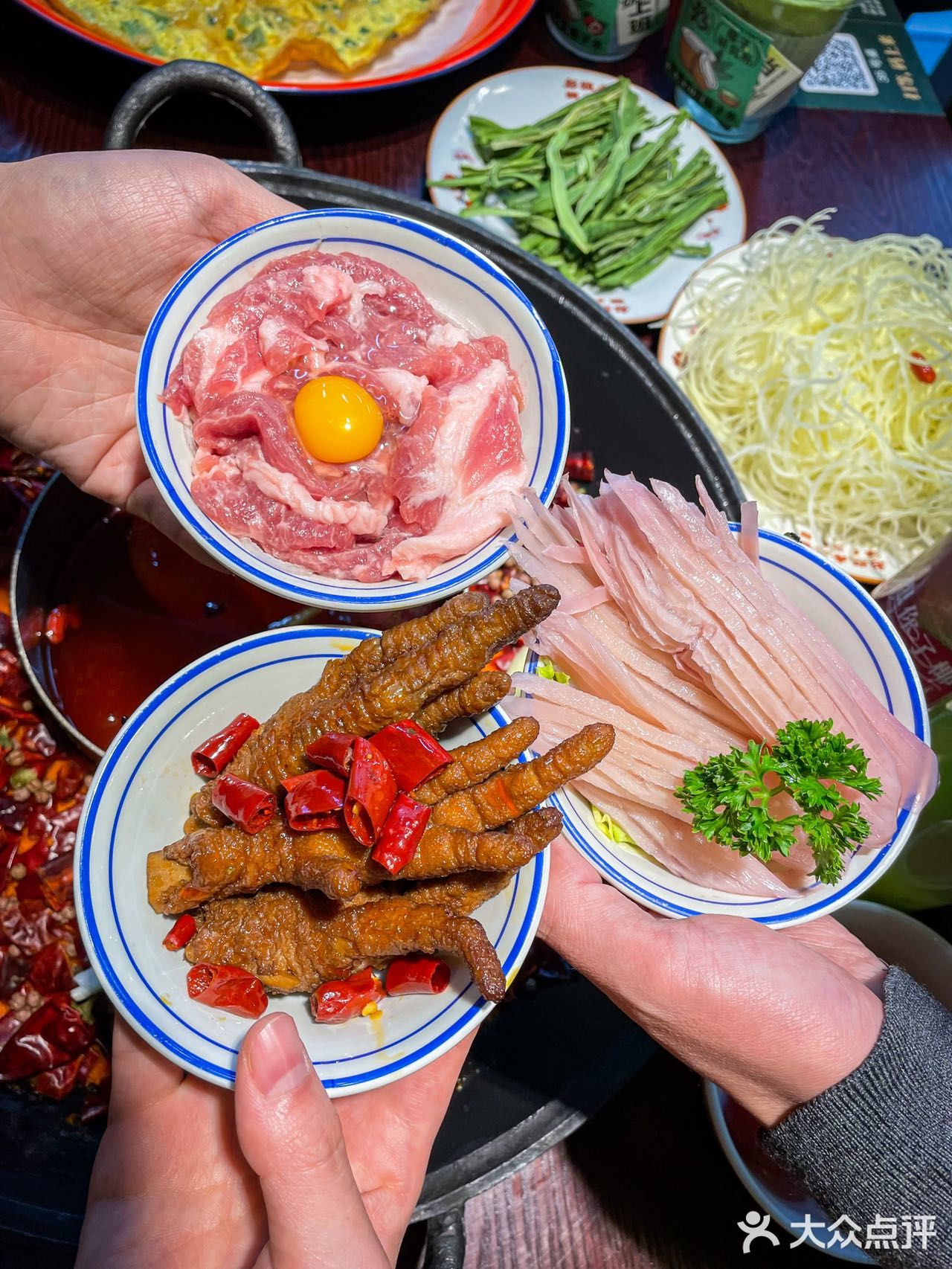 刷爆全网的杉姐老火锅！冬天必须安排