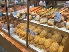 -山崎面包(静安久光店)