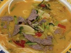 -粉小主·贵州酸汤牛肉粉(南京仙林金鹰店)