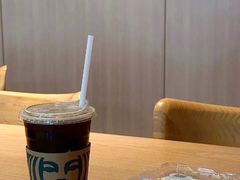 -星巴克(济南美莲广场店)