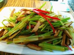 -俏湘私房菜(国贸店)