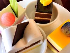 -荣誉国际酒店-云顶旋转餐厅