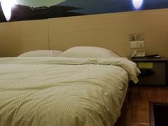 -文星酒店(广州北京路步行街海珠广场地铁站店)