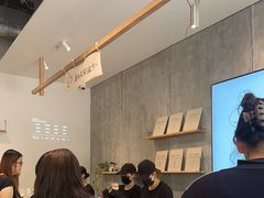 -喜茶(上海打浦桥日月光gelato lab+店)