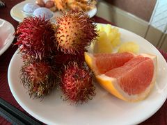 -荣誉国际酒店-云顶旋转餐厅