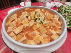 -鱼满舱·鲜活海鲜·正宗鲁菜