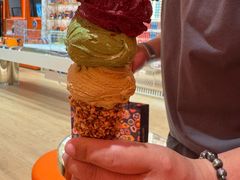 -VENCHI 闻绮(上海佛罗伦萨小镇店)