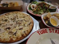 -Tubestation站点比萨(新世界大望路店)